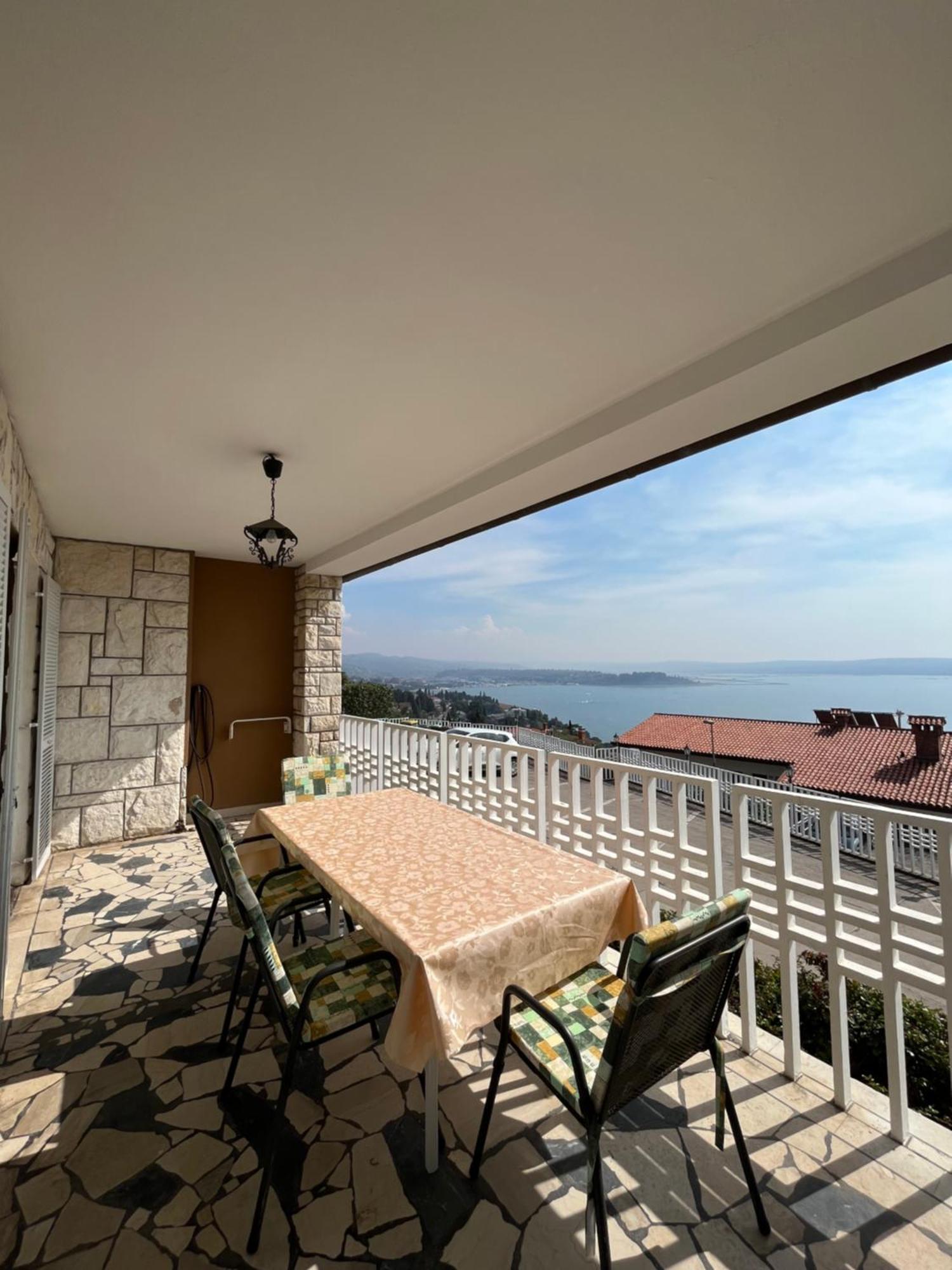 Apartments Horvat Порторож Екстер'єр фото
